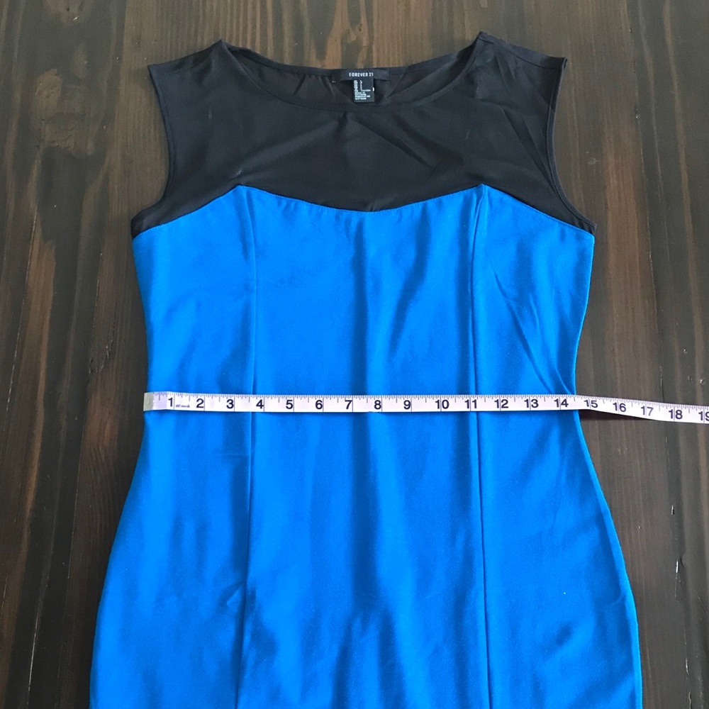New Forever 21 Blue “Hug Me dress” (L)